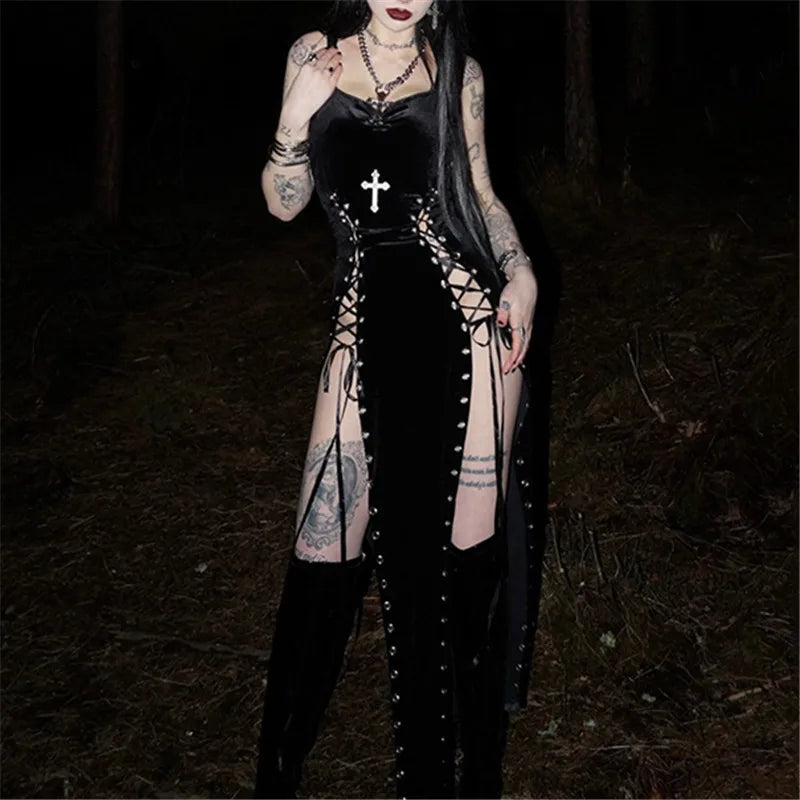 Lilith Noir Corset Slit Dress