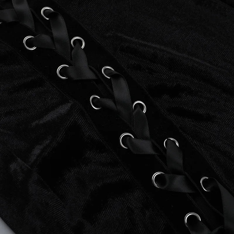 Lilith Noir Corset Slit Dress