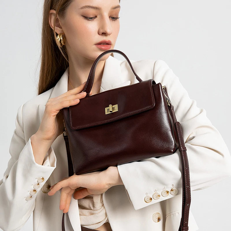 Calanthe Gold-Lock Bag