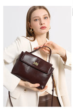 Calanthe Gold-Lock Bag