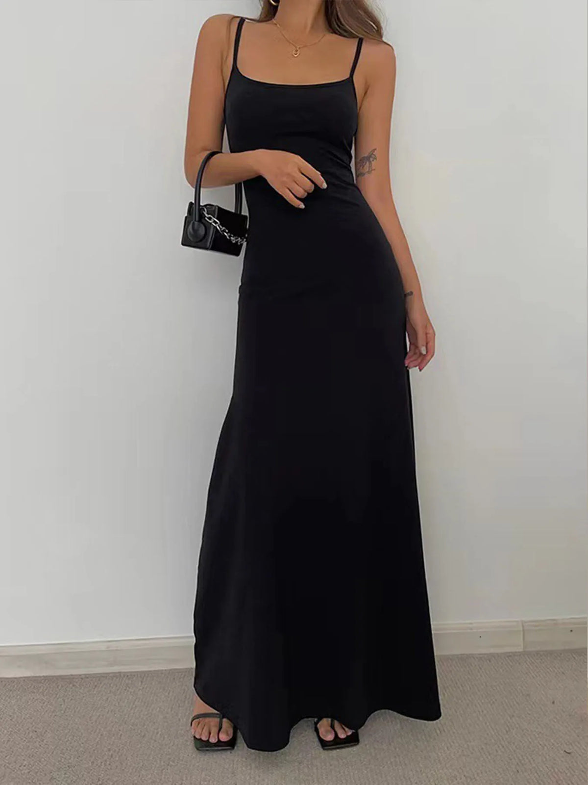 Daphne Fitted Maxi Dress
