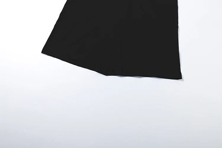 Maëlys Sky High-Neck Gown